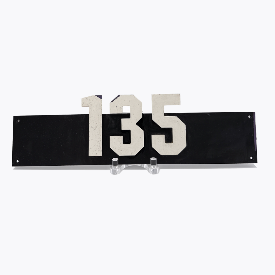 Overhead Tunnel Section 135 Small Sign